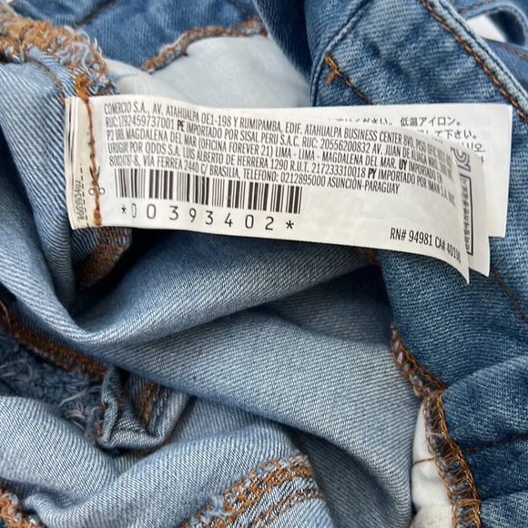 Forever 21 Denim Shorts with Belt, Paper Bag Waist, High Rise, Size Large, NWT - Picture 5 of 7